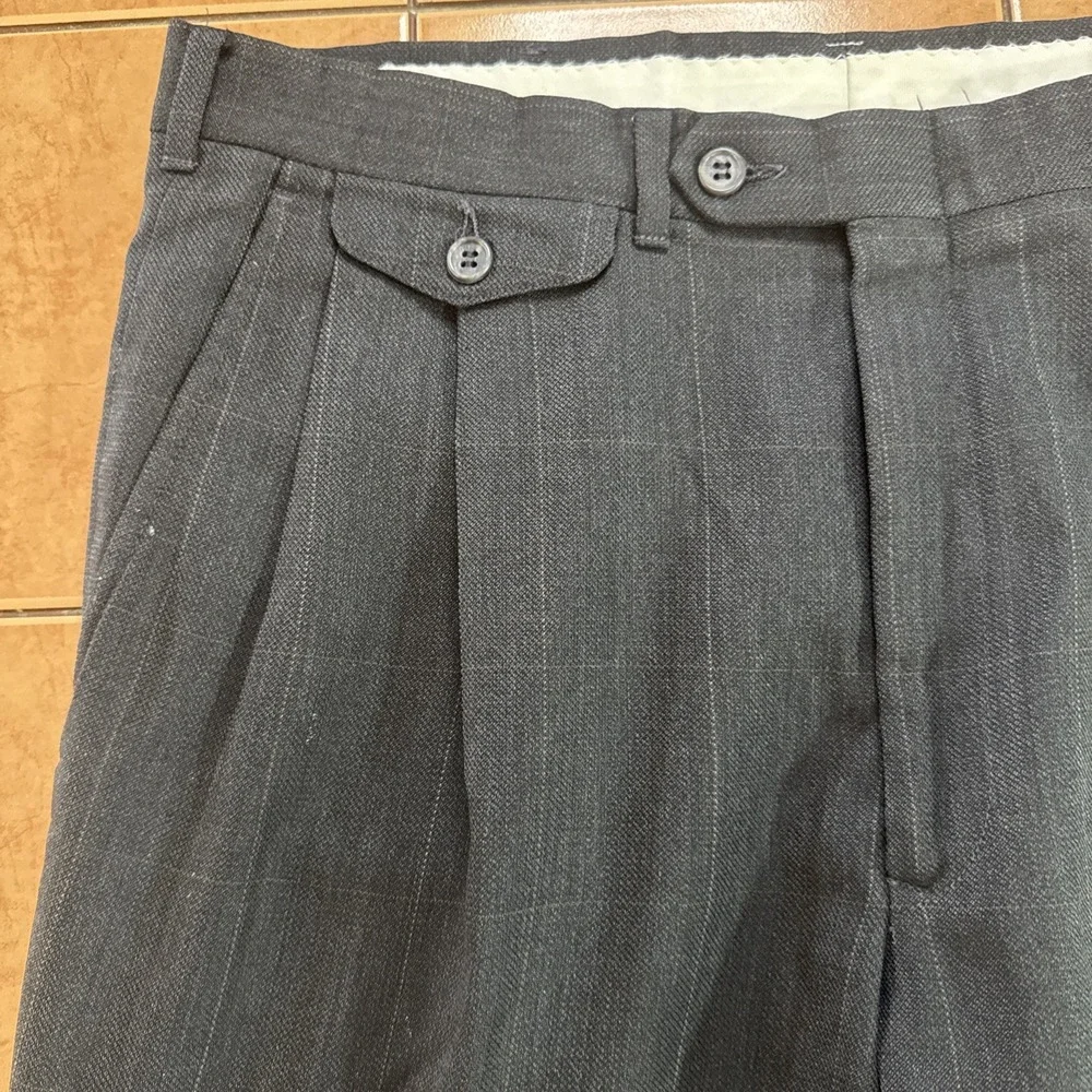 Vintage Racquet Club Charcoal Gray Plaid Wool Suit 40R Pants 34 x 31 USA Made